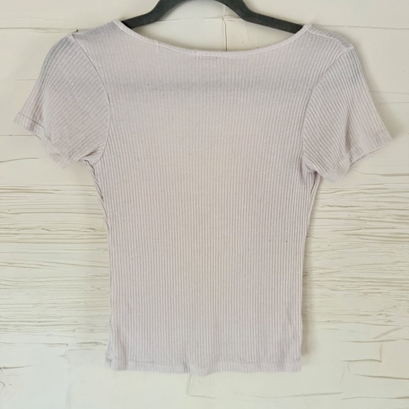 Brandy Melville | One Size | White Ribbed V-Neck Top - Picture 3 of 5